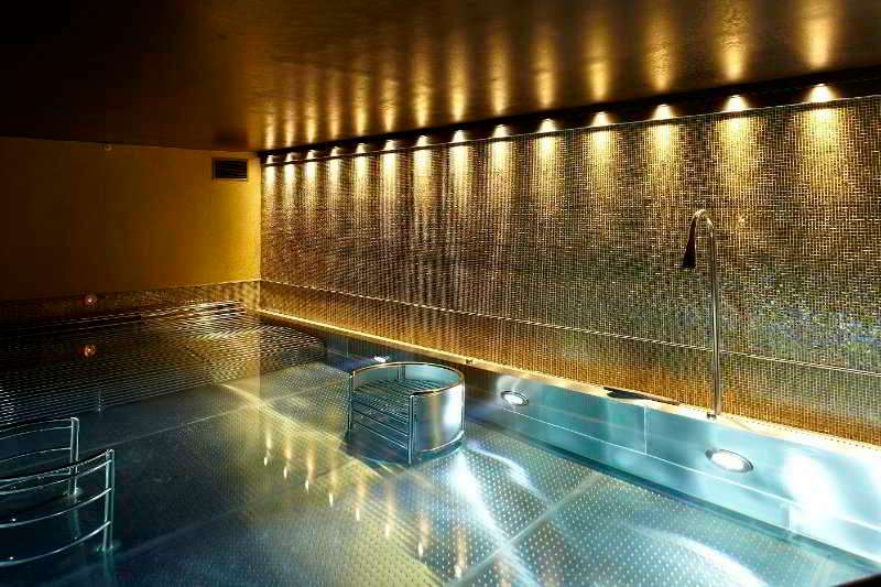 Crowne Plaza London - Battersea 1