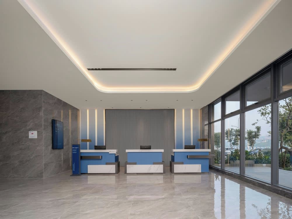 Holiday Inn Express Chongqing Ciqikou Ancient Town by IHG 2