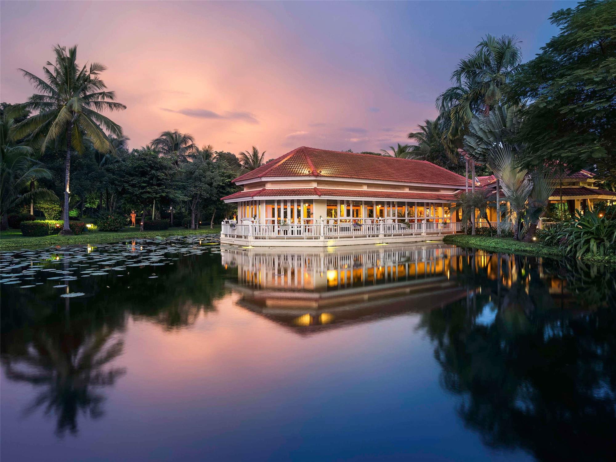 Sofitel Angkor Phokeethra Golf & Spa Resort 1