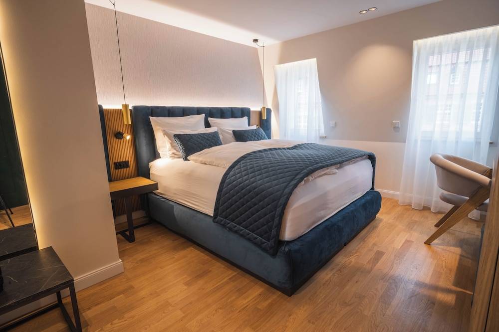 Hotel zum Kaiserdom 2