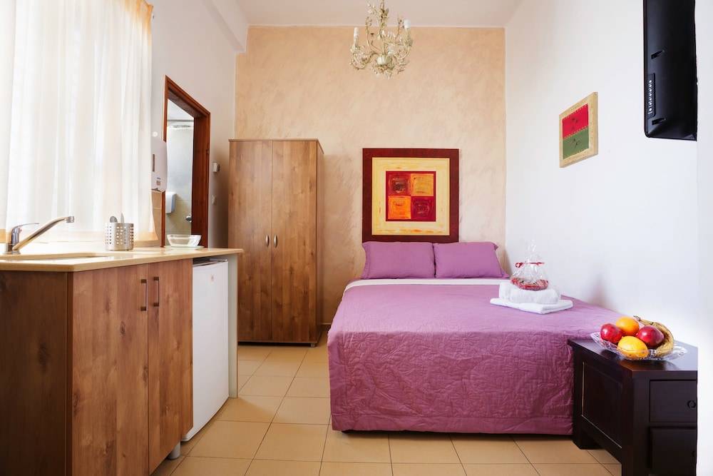 Hotel Loui Talpiot 2