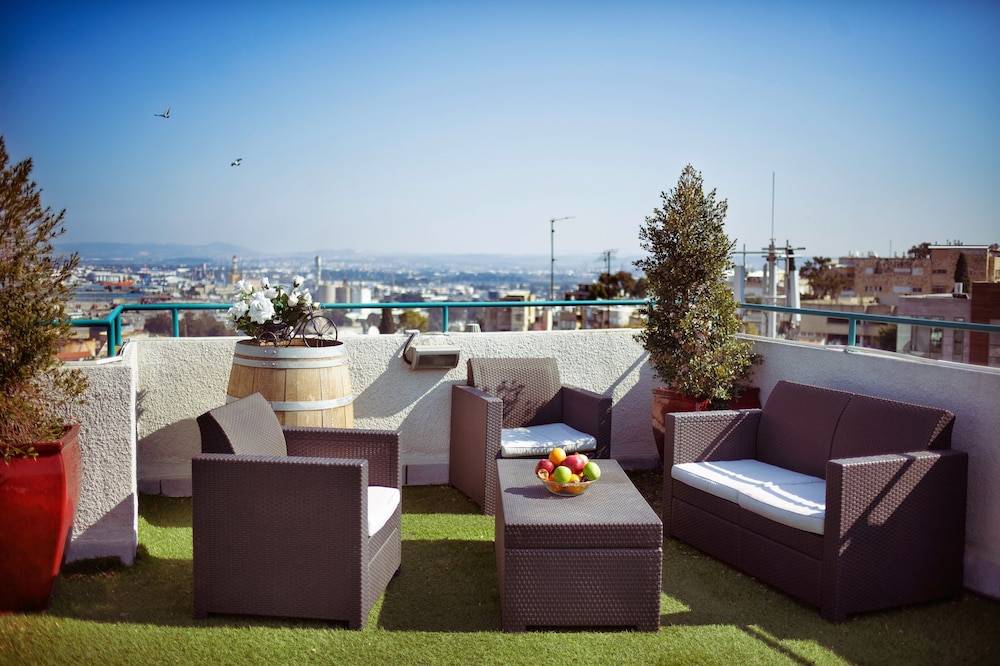 Hotel Loui Talpiot 1