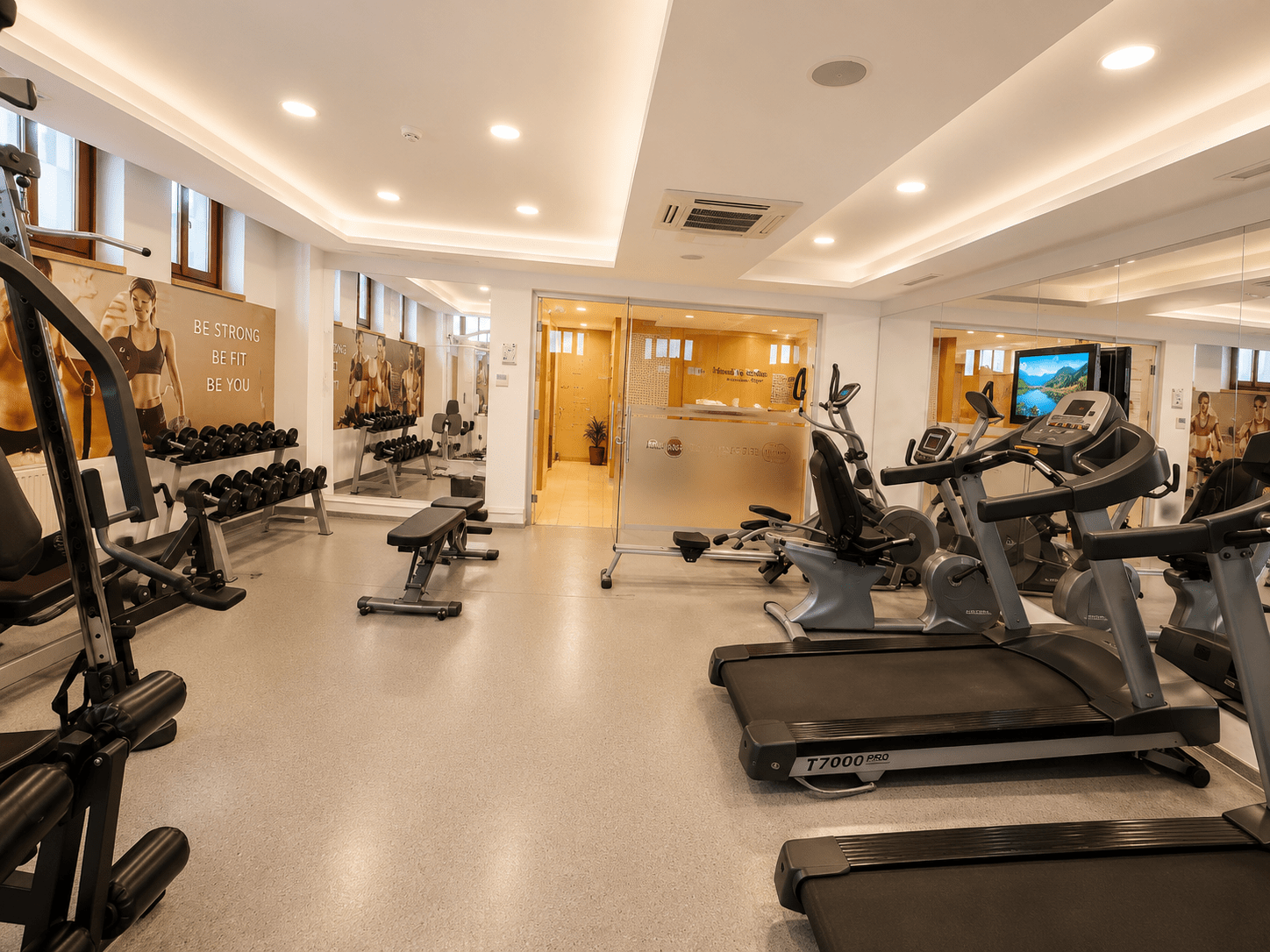 GLK PREMIER The Home Suites & Spa 2