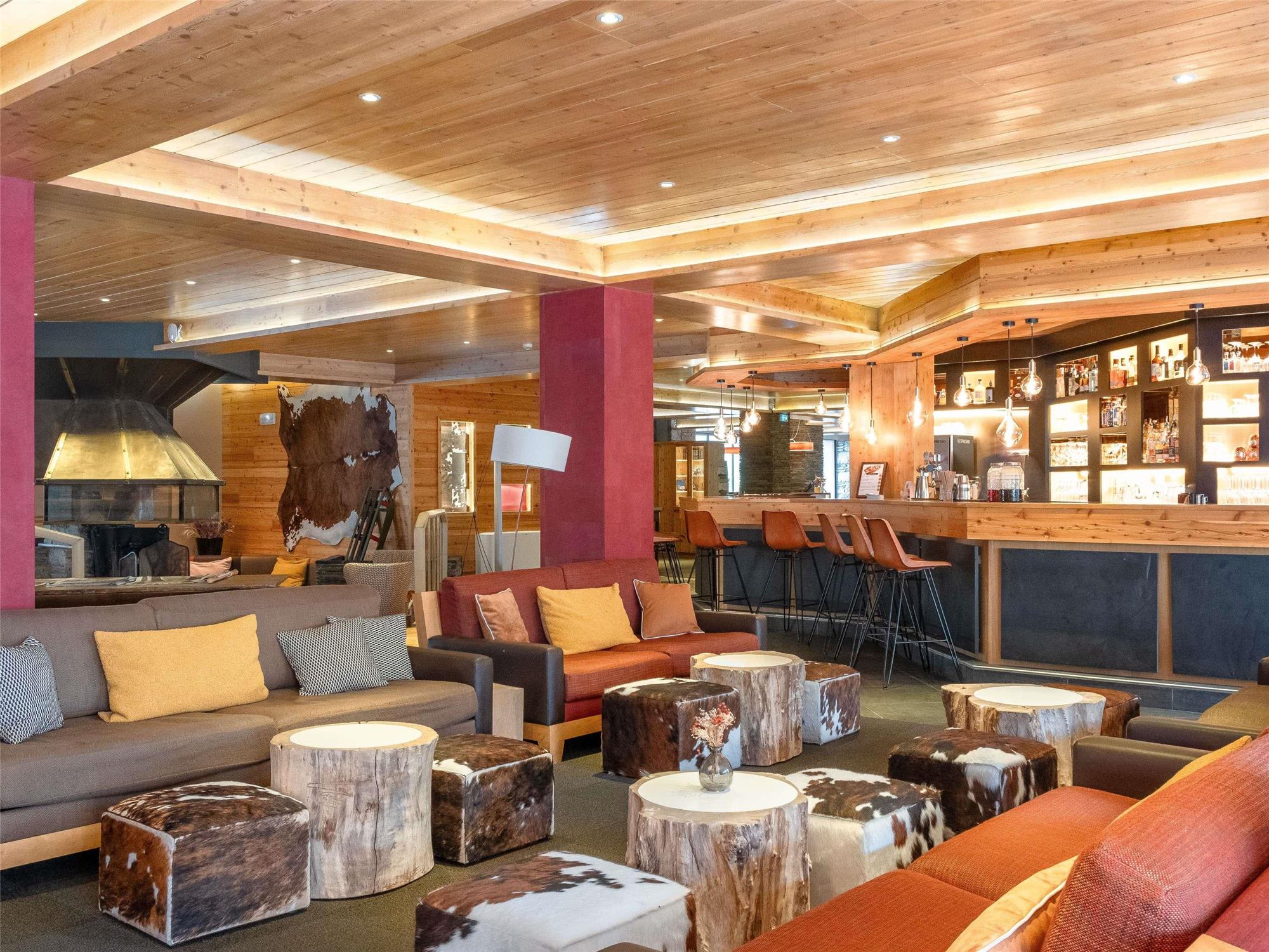 Mercure Saint-Lary 2