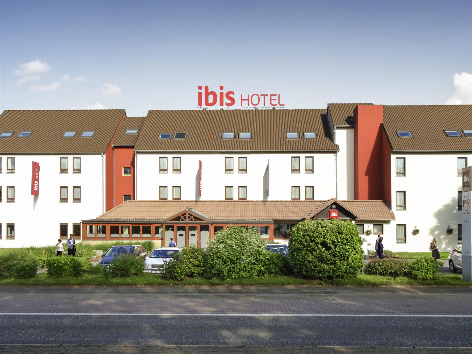 ibis Charleroi Airport Brussels South 2