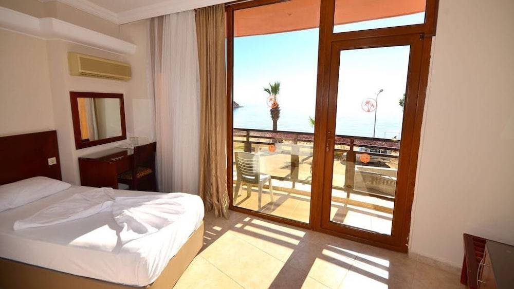 orion beach hotel 2