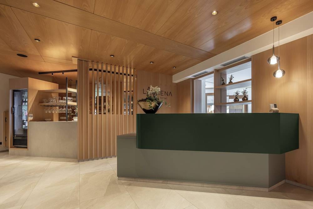 Laurena Aparthotel near Brixen 2