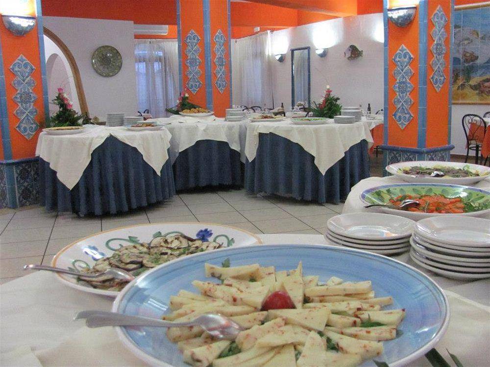 Hotel Club La Playa 1