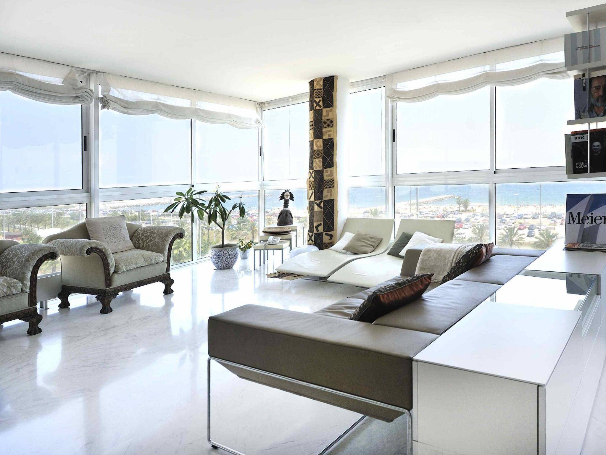 You Stylish Beach Apartments 2