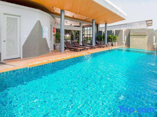 Ratana Hotel Sakdidet, PHUKET TOWN 1