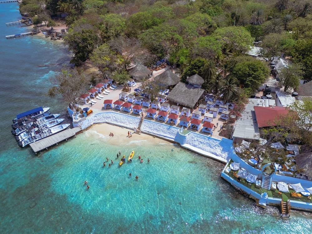 Bora Bora Cartagena 1