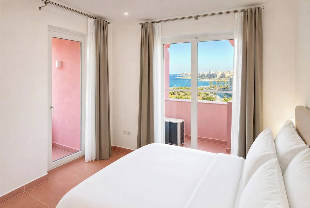 Flamingo Apartments in Vegas Resort, Malta 1