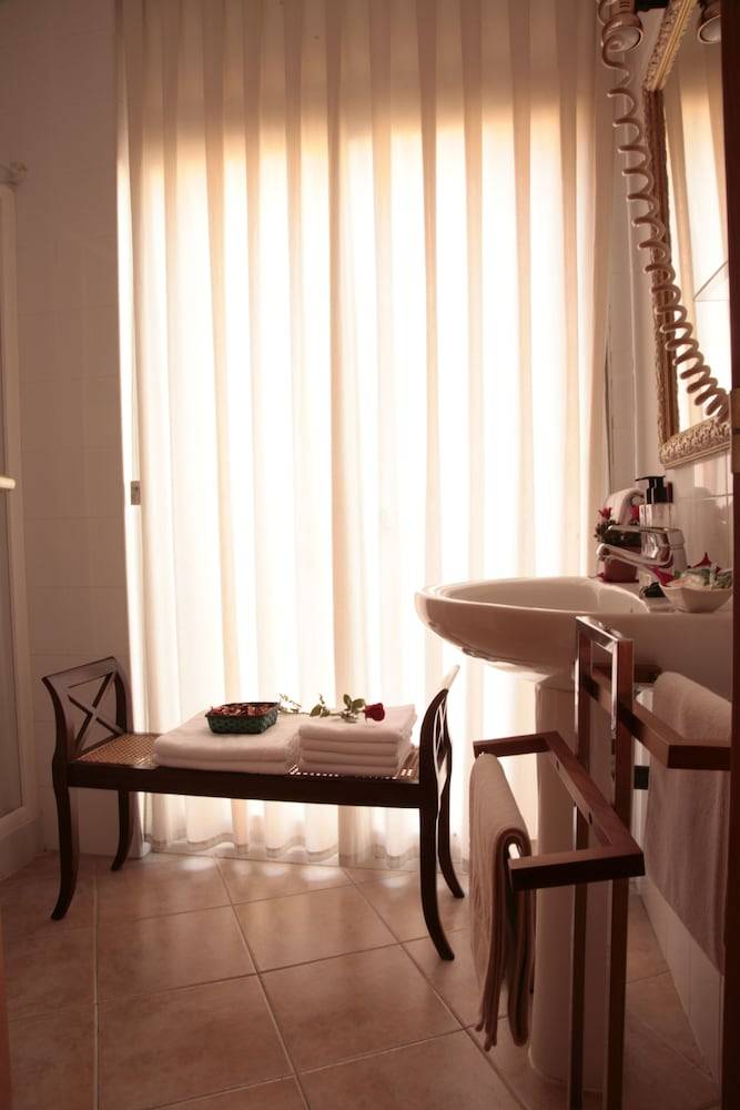 Hostal Antigua Morellana 2
