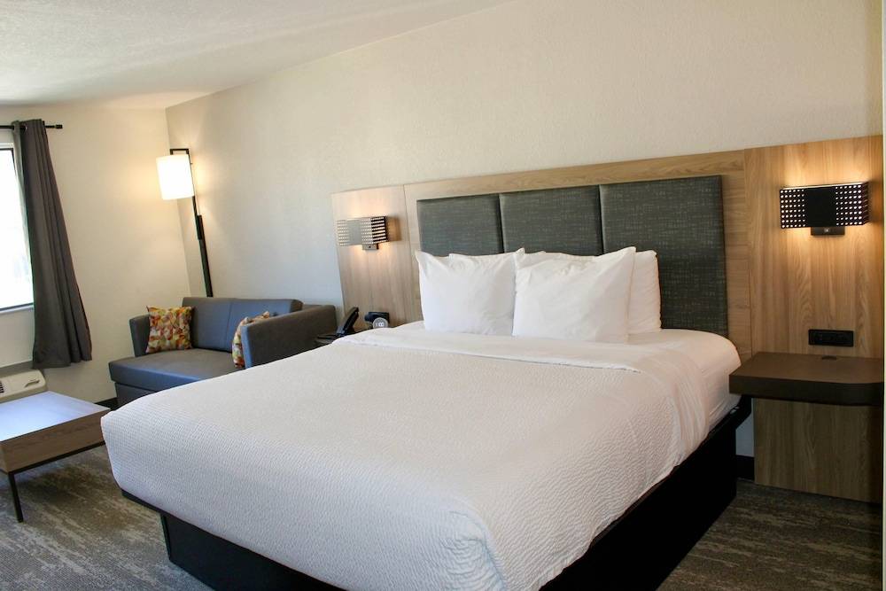 The Cairn Hotel, an Ascend Collection Hotel 1