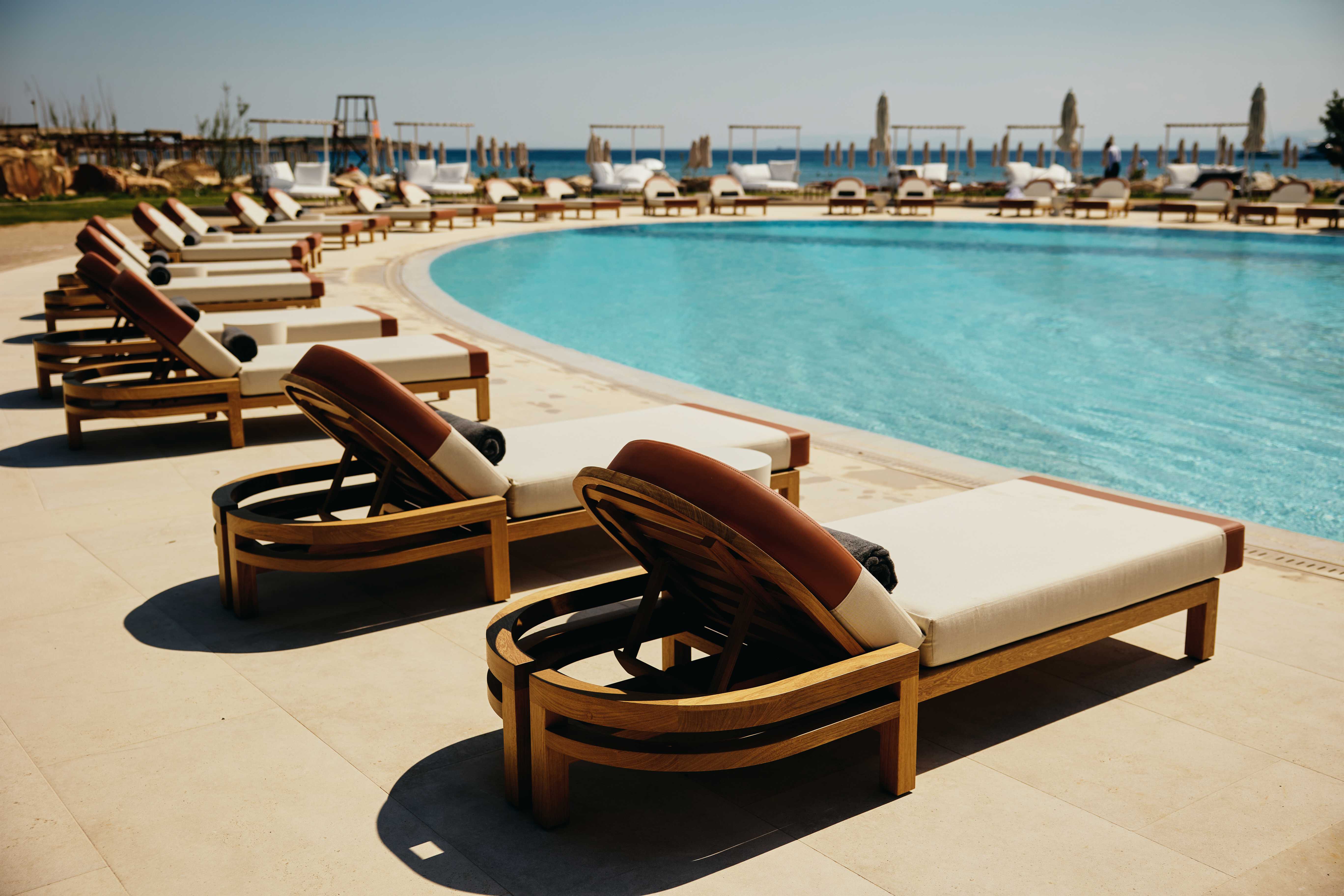 91 Athens Riviera, The Resort 2
