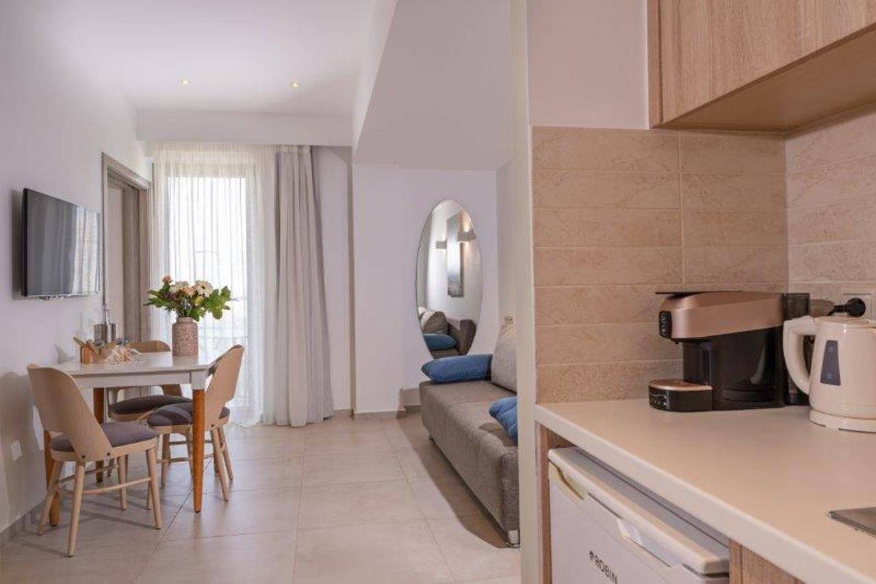 Minos Aparthotel 2