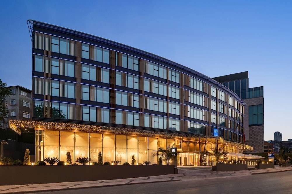 Tryp by Wyndham Istanbul Beyoglu 1