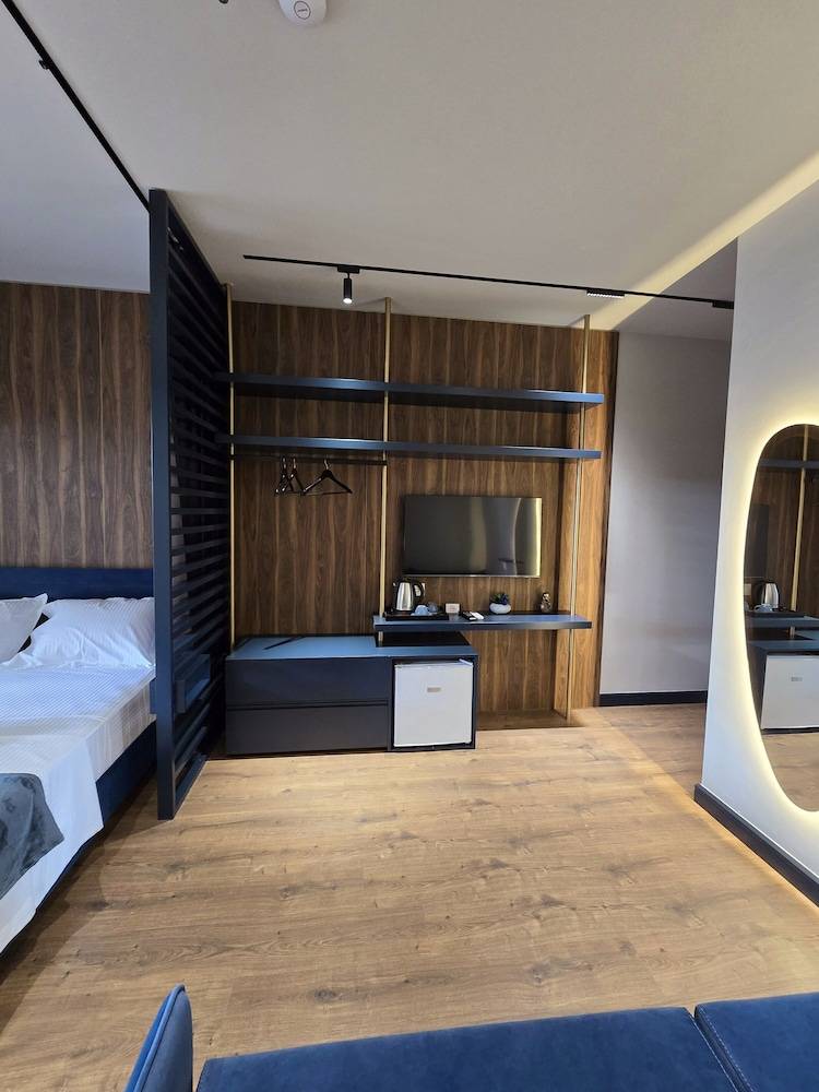 SOLs Center Rooms 2