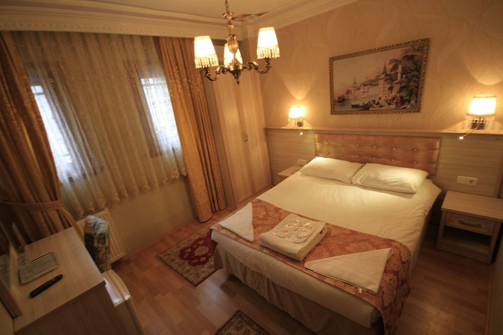 Tashkonak Studio Suites 2