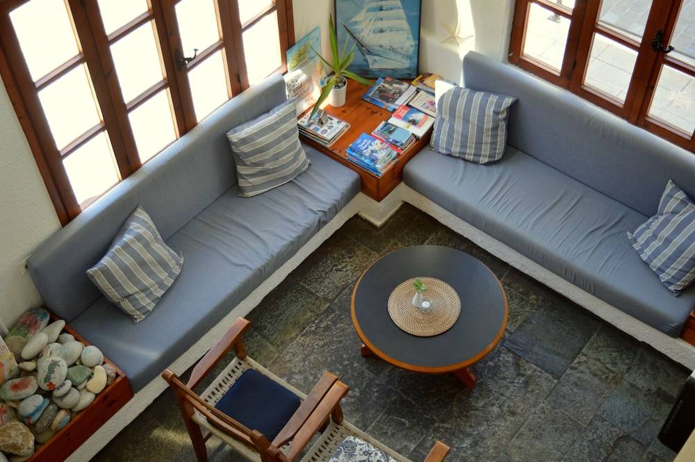 Mantraki Hotel Apartments 2