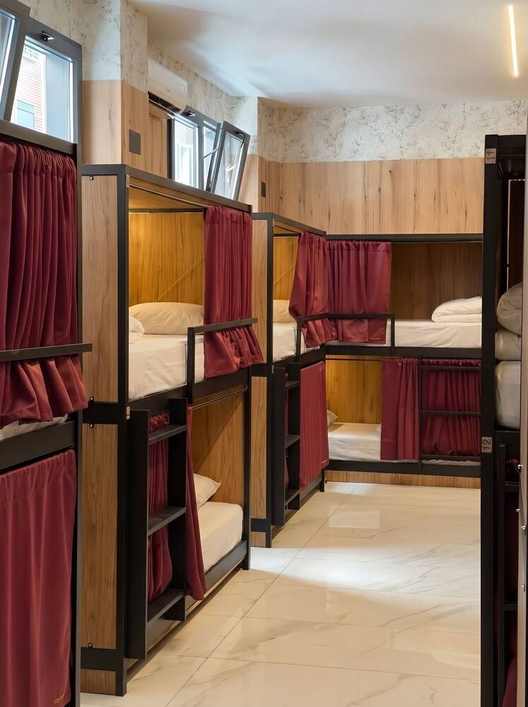 Senda Hostel Retiro - Atocha & Madrid Centro 2