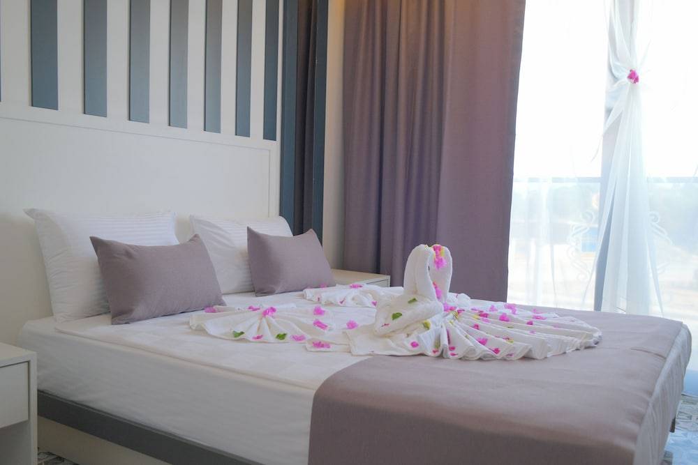 Black Royal Belek 2