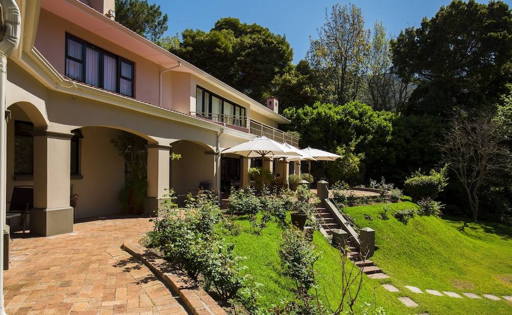 Southern Light Country House 1