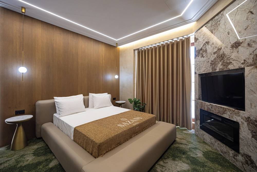 Sazani Hotel 2