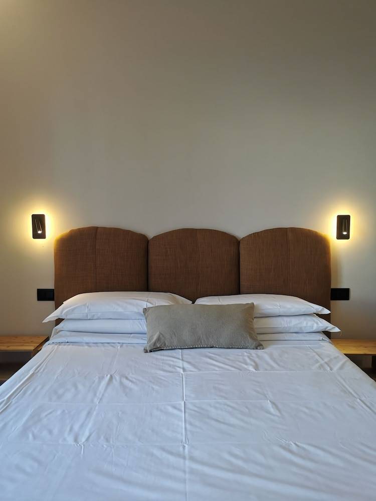 Albium Hotel 2