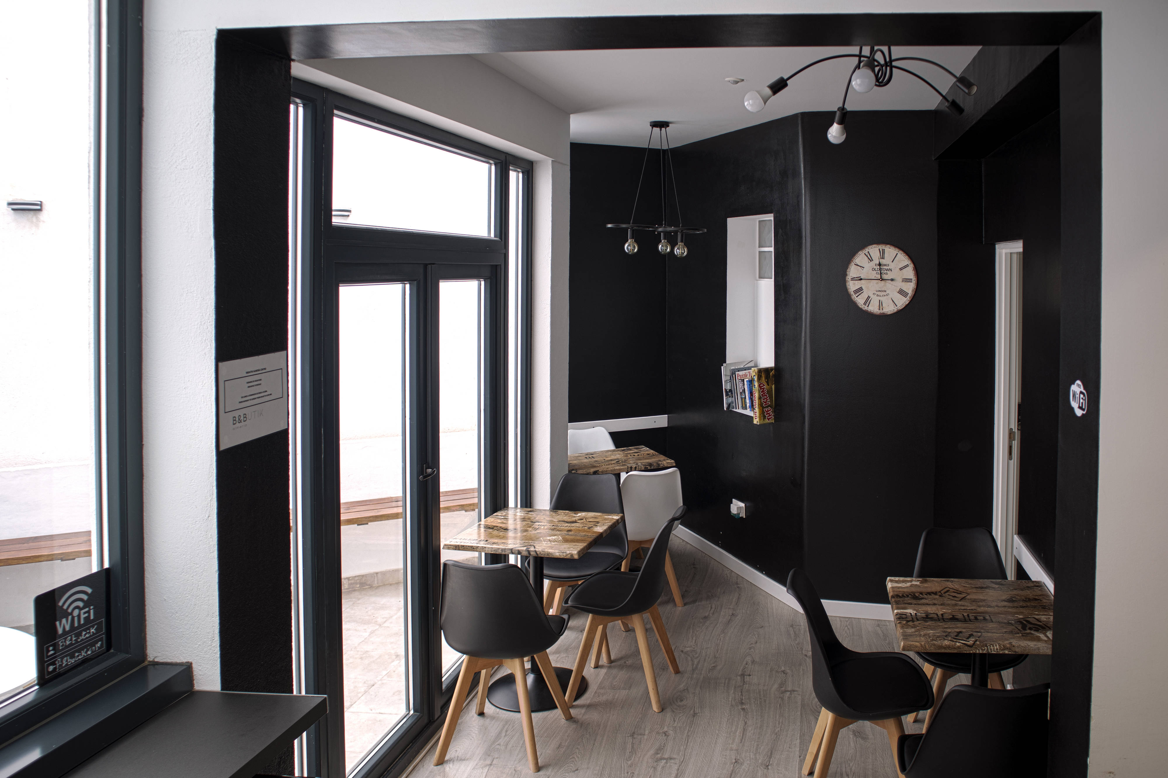 BF Rooms Almeria Centro 1