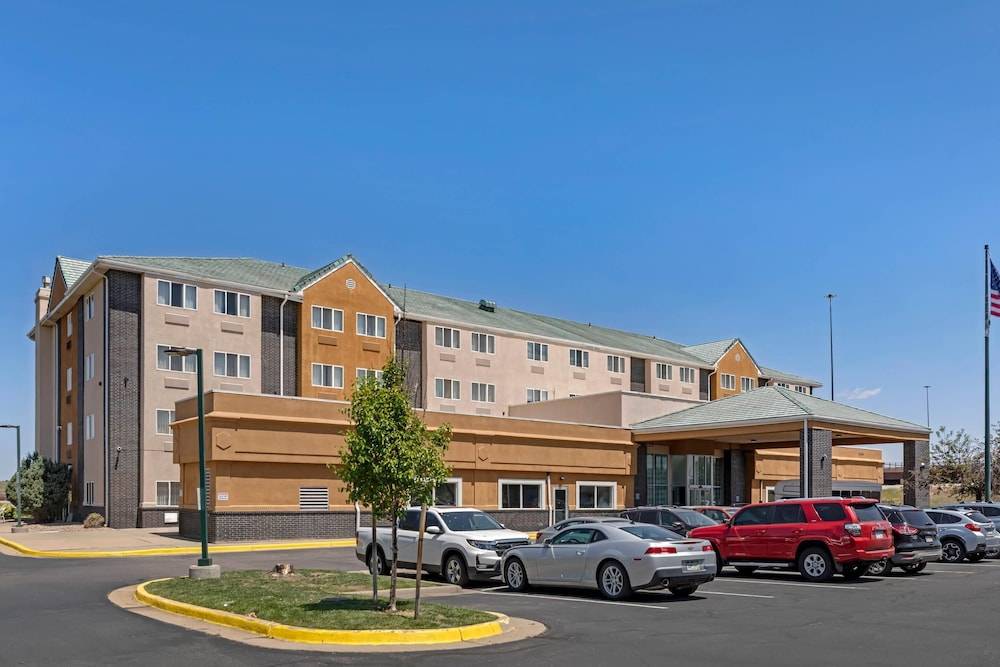 Quality Inn & Suites Denver International Airport 1