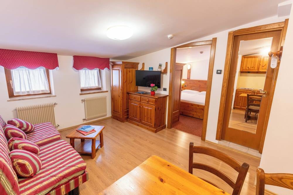 Hotel Miramonti Corvara 2