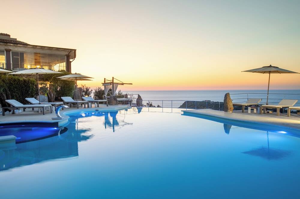 Bajaloglia Resort 1