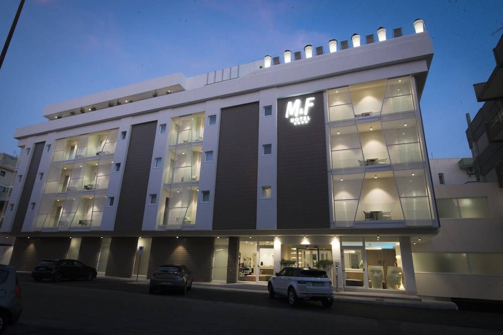 M&F Hotel 1