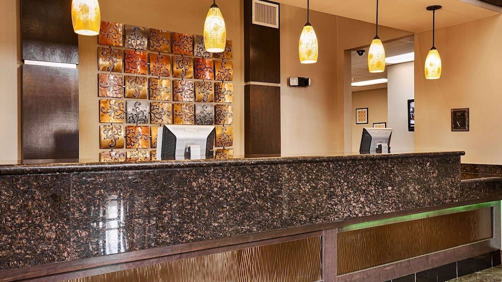 Best Western Inn & Suites - Lake Charles 2