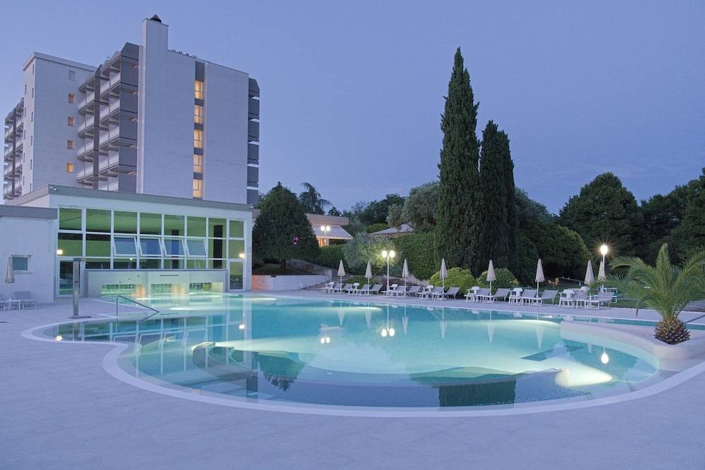 Hotel Des Bains Terme 1