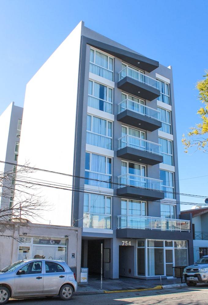 Ramada Residences by Wyndham Puerto Madryn CQ Mitre 1
