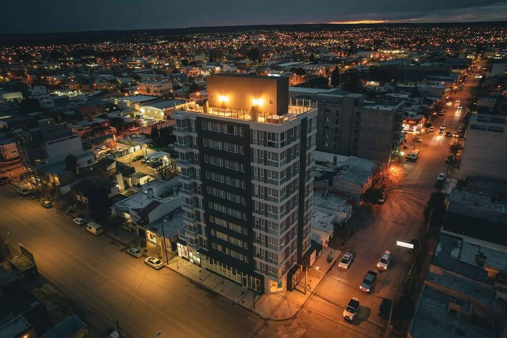 Ramada Residences by Wyndham Puerto Madryn CQ Gales 1