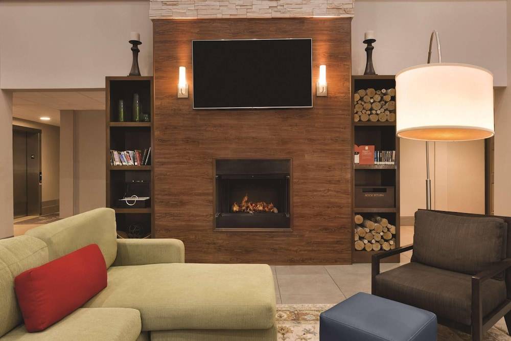 Country Inn & Suites by Radisson, St Petersburg - Clearwater, FL 2