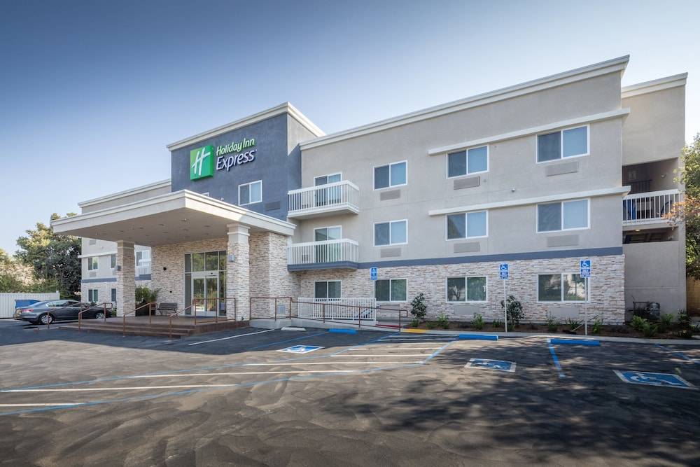 Holiday Inn Express SUNNYVALE - SILICON VALLEY by IHG 1