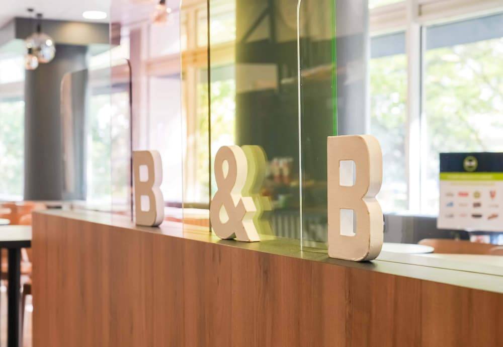 B&B HOTEL Paris Malakoff Parc des Expositions 2