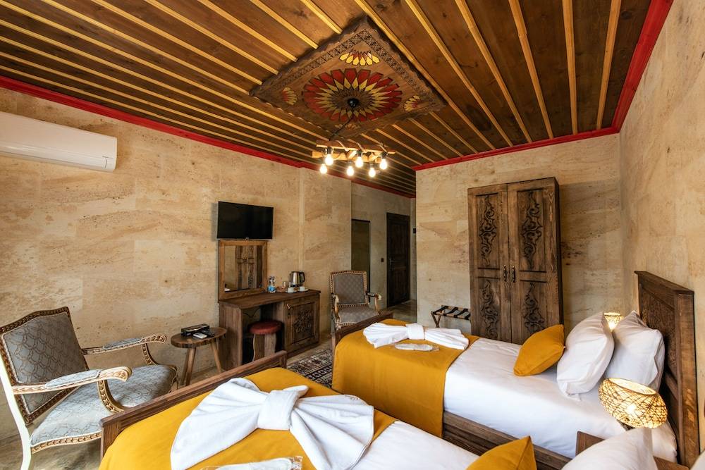 Volare Stone Hotel 2
