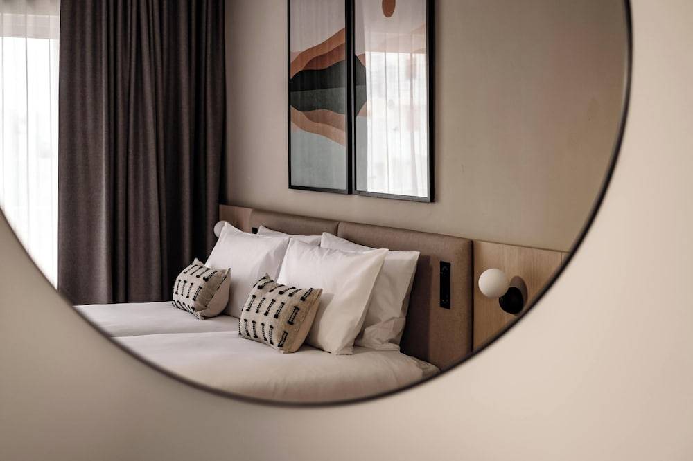 Strand Suites by NEU Collective 2