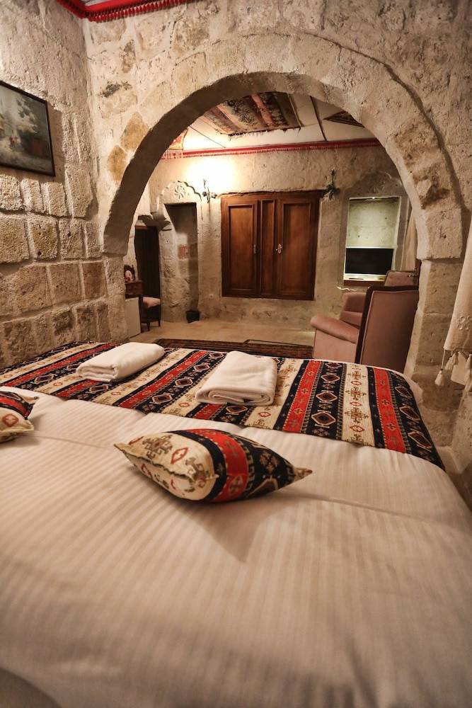 Cappadocia Nar Cave House & Swimming Pool 2