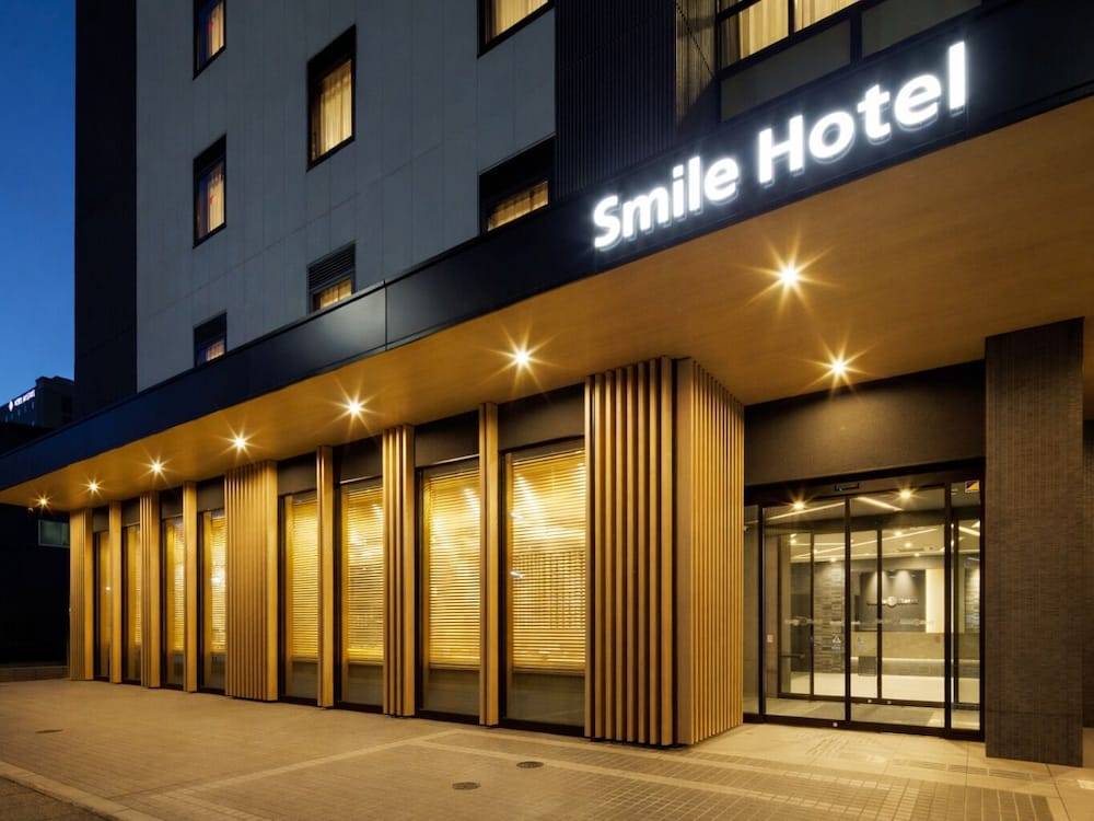 Smile Hotel Kanazawa Nishiguchi Ekimae 1