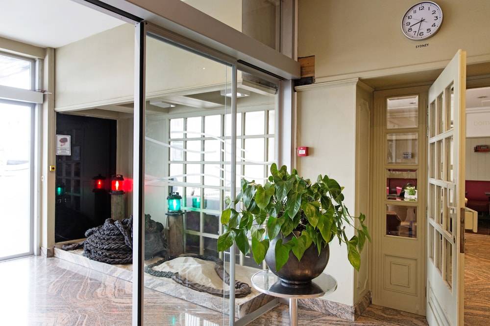 Antwerp Harbour Hotel 2