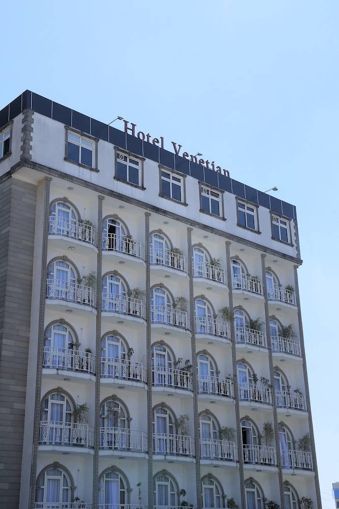 Venetian Hotel 1