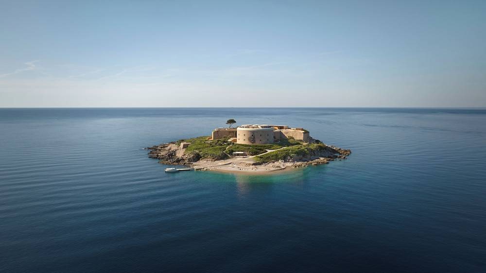 Mamula Island by Banyan Tree 1