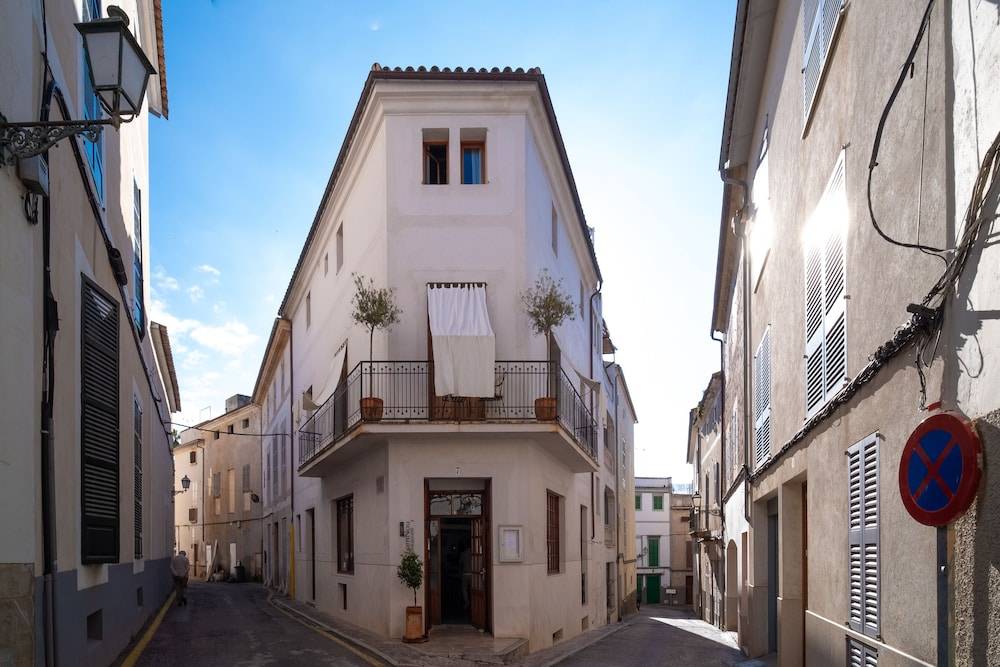 Hotel Forn Nou 1