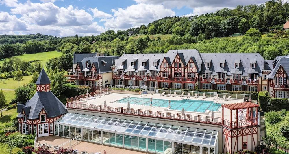 Pierre & Vacances Premium Residence & Spa Houlgate 1